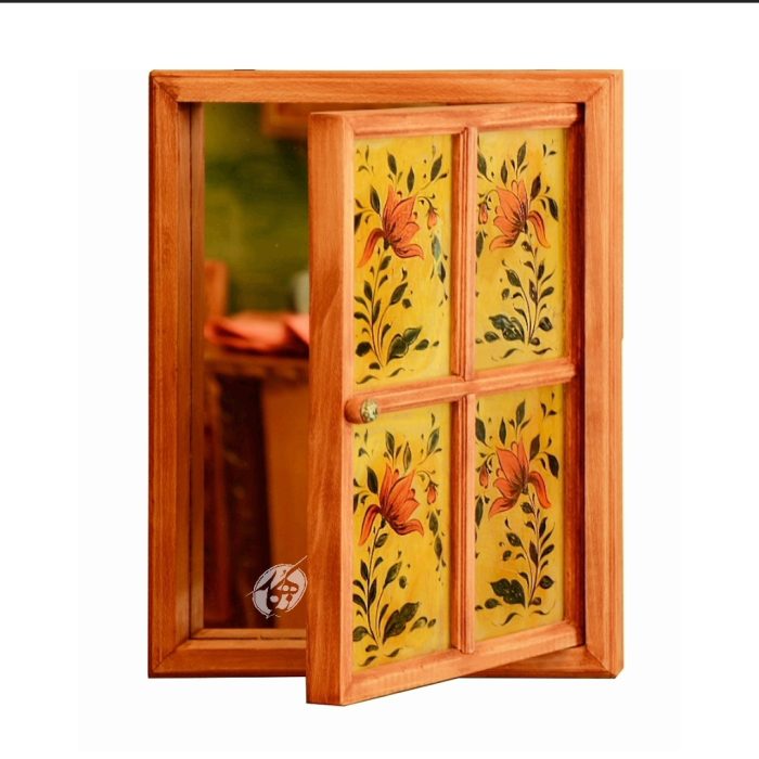آینه در دار