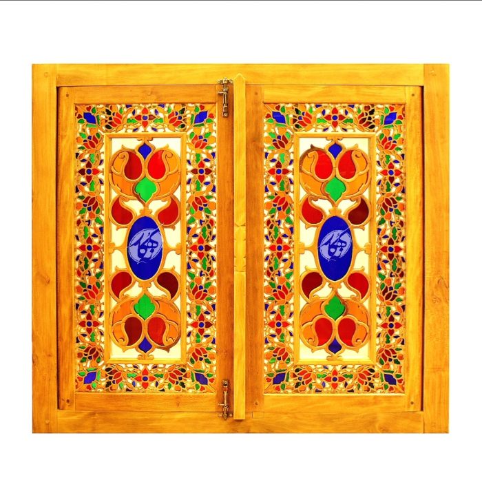 پنجره شیشه رنگی هنری